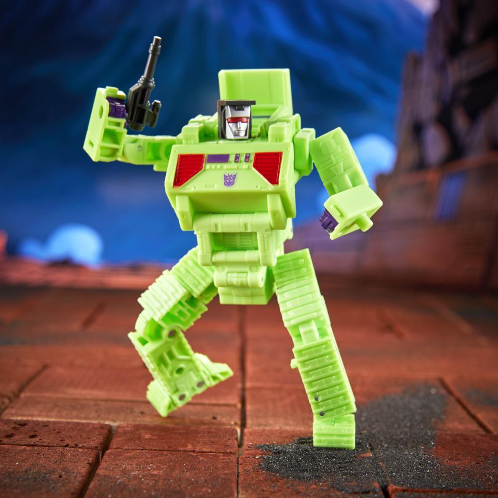 Transformers Studio Series Deluxe Class Transformers The Movie Bonecrusher 45 Action Figure 8 - Image 3
