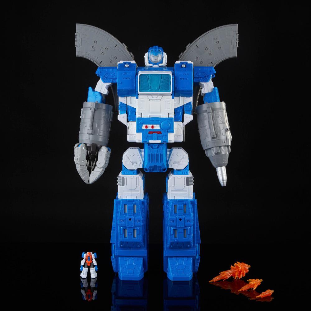 Transformers Generations Selects Titan Class Guardian Robot Lunar-Tread Figures 24