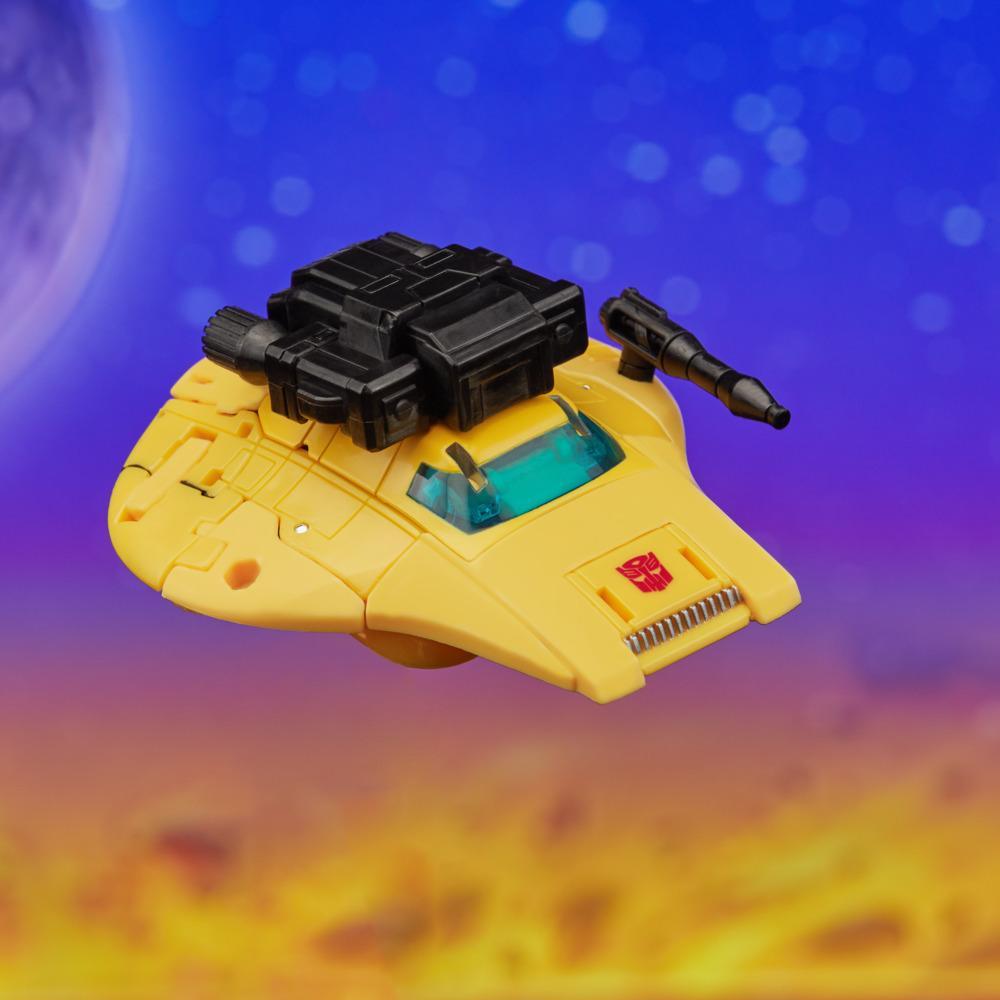 Transformers Legacy Deluxe Class Origin Bumblebee Action Figure - Image 3