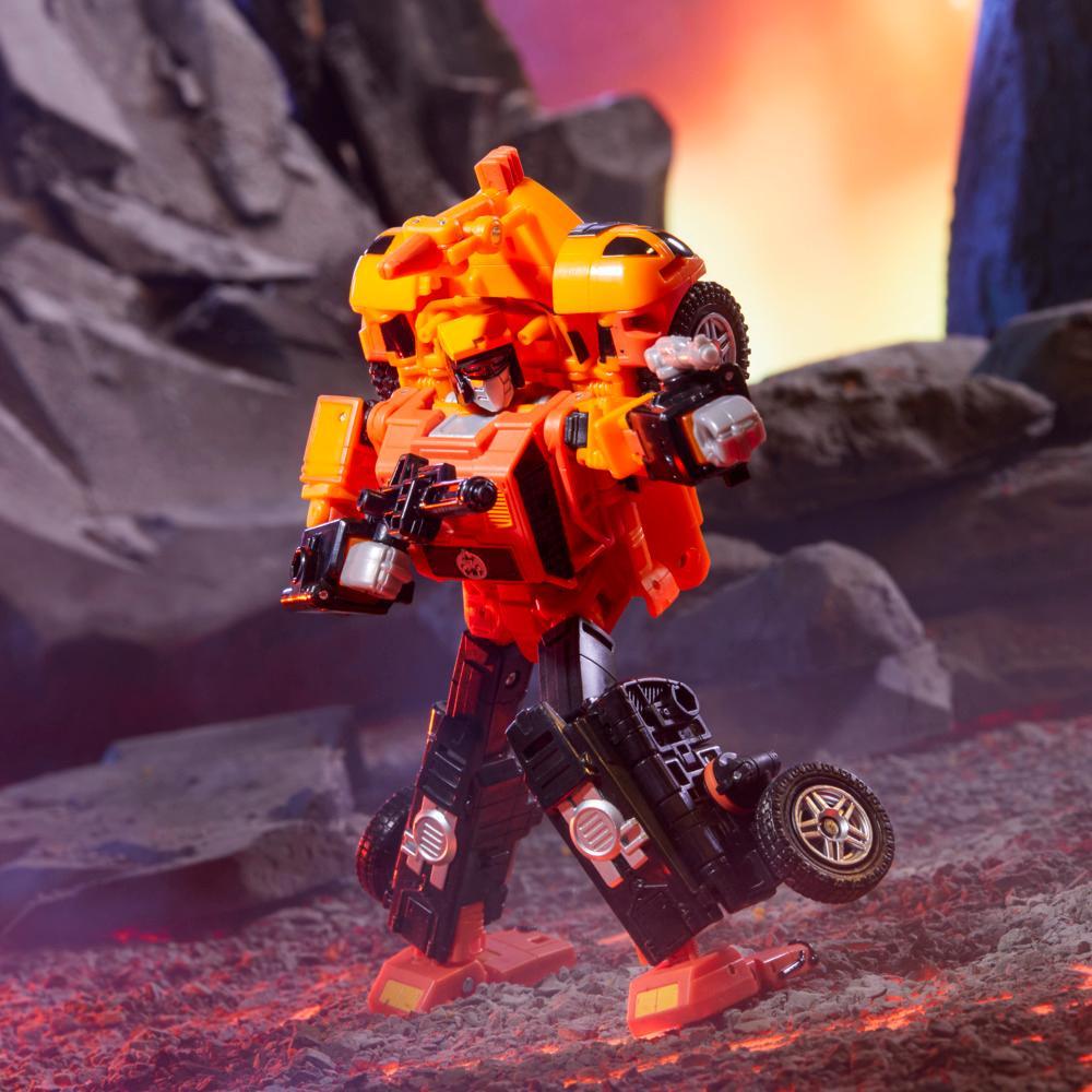 Transformers Legacy United Leader G1 Triple Changer Sandstorm 75 Action Figure 8 - Image 9